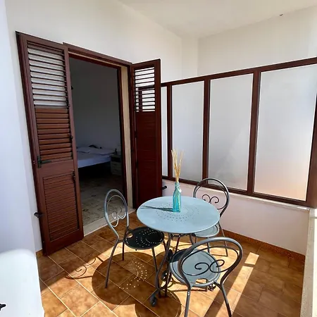 Casa Vacanze Summer Vibes بيت للعطل